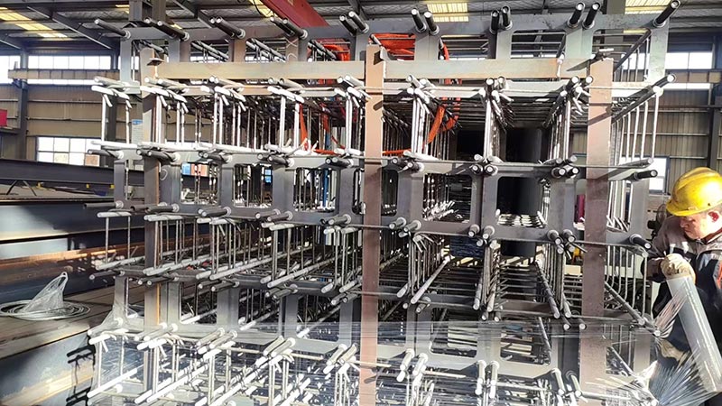 Qingdao Liweiyuan, Yeni Zelanda Tavuk Çiftliği için Yüksek Mukavemetli Ankraj Cıvataları Sunuyor